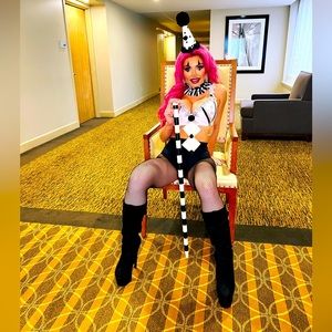 🤡CLOWN Bra 30-32 DD , HighRise Shorts XXS , clown hat and collar